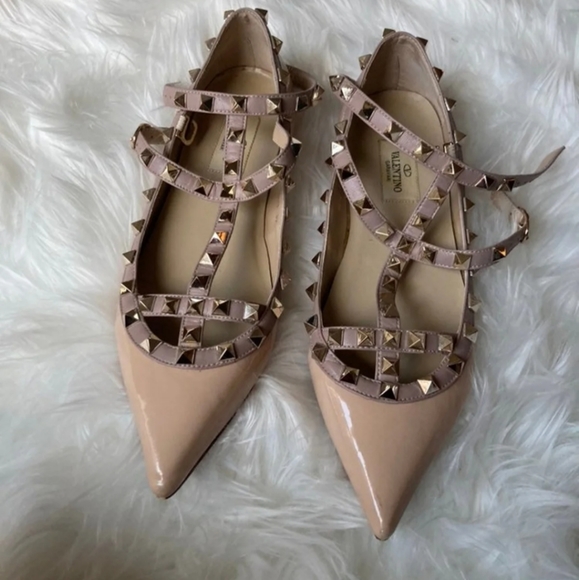 Valentino Garavani Shoes - Valentino  Garavani Studed flats